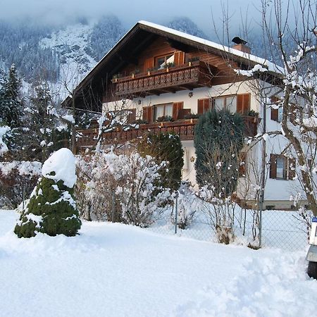 Haus Dorfer Lägenhet Döbriach Exteriör bild